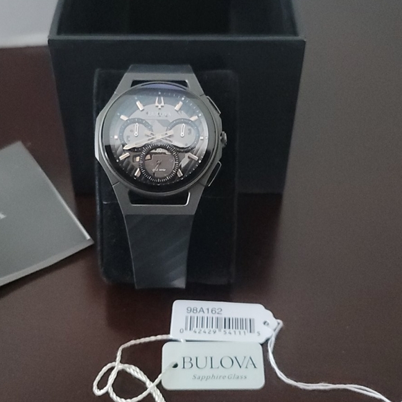 Bulova Watch - Picture 2 of 15